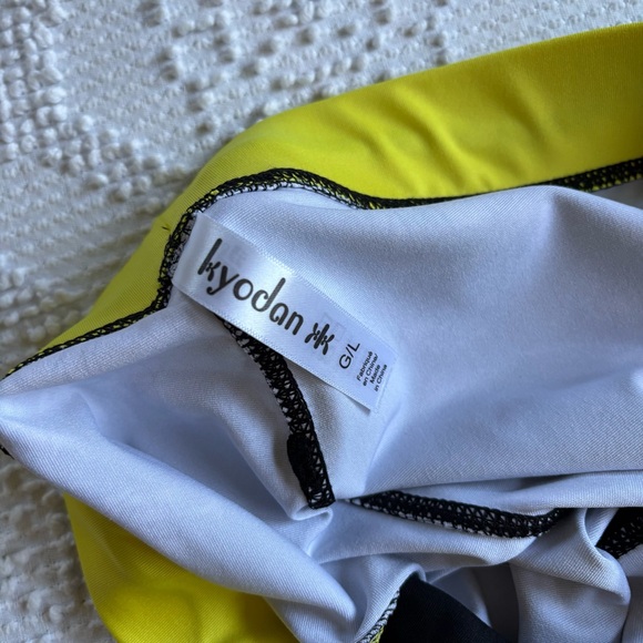 Kyodan women’s size Large black yellow white full length drawstring‎ leggings - Picture 5 of 8